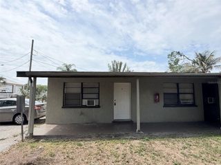2404 10TH STREET W 1, Bradenton, FL 34205