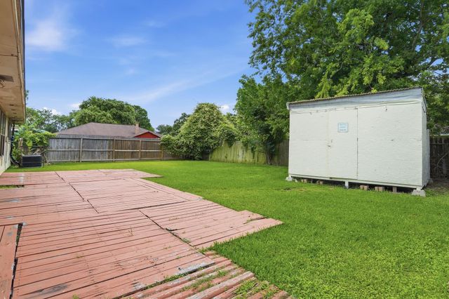 15262 Mincing Lane, Channelview, TX 77530