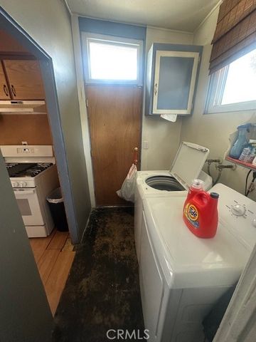 1815 W 9th Street, Pomona, CA 91766