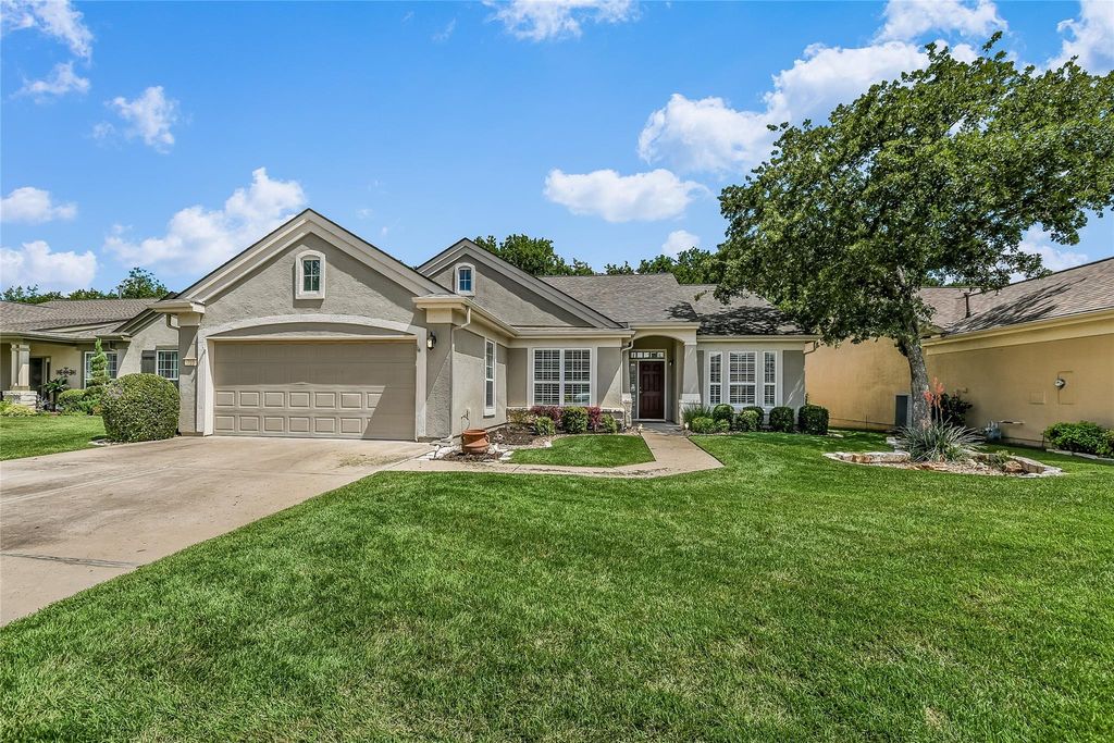 710 Breezeway LN, Georgetown, TX 78633