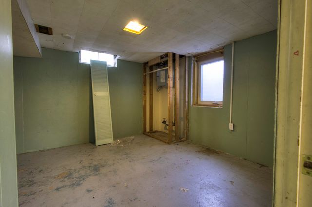 3714 Collingwood Avenue SW, Wyoming, MI 49519