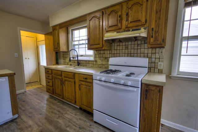 3714 Collingwood Avenue SW, Wyoming, MI 49519
