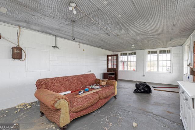 1907 Old Cedartown Road, Cedartown, GA 30125