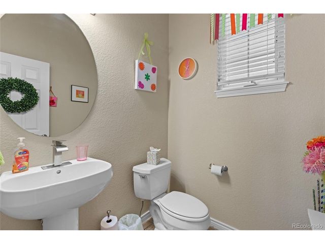 1080 Green Gables Cir, Bennett, CO 80102