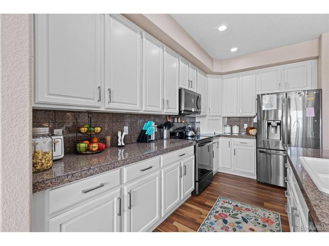 1080 Green Gables Cir, Bennett, CO 80102