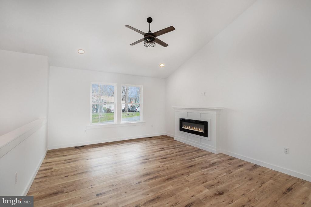VALLEY, Carlisle, PA 17015