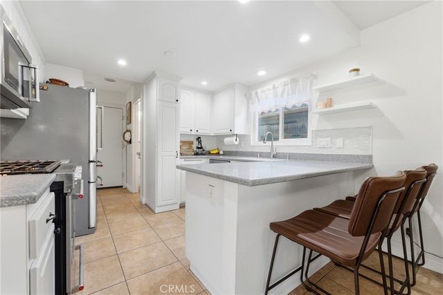 2354 Fan Palm, Corona, CA 92879