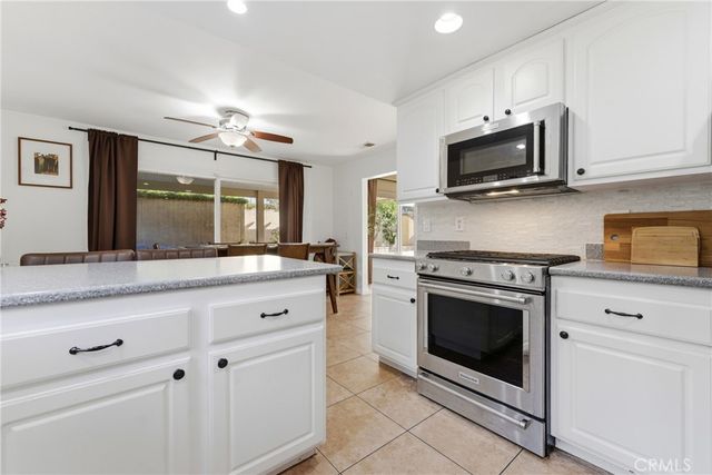 2354 Fan Palm, Corona, CA 92879