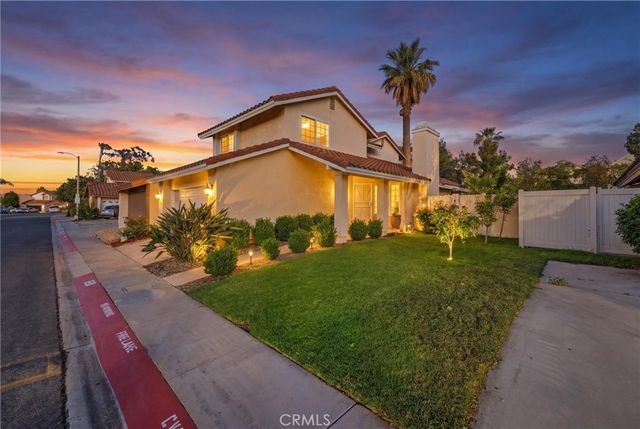 2354 Fan Palm, Corona, CA 92879