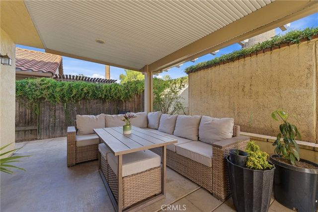 2354 Fan Palm, Corona, CA 92879