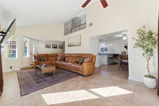 2354 Fan Palm, Corona, CA 92879