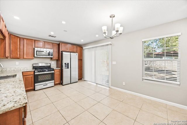 6903 Neston Dr, San Antonio, TX 78239