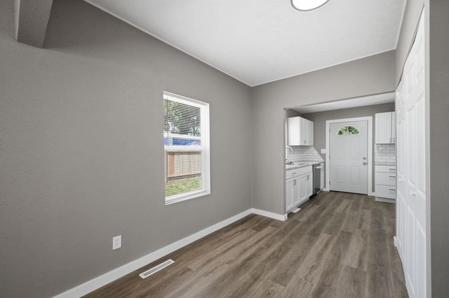 2416 S Pattie Ave, Wichita, KS 67216