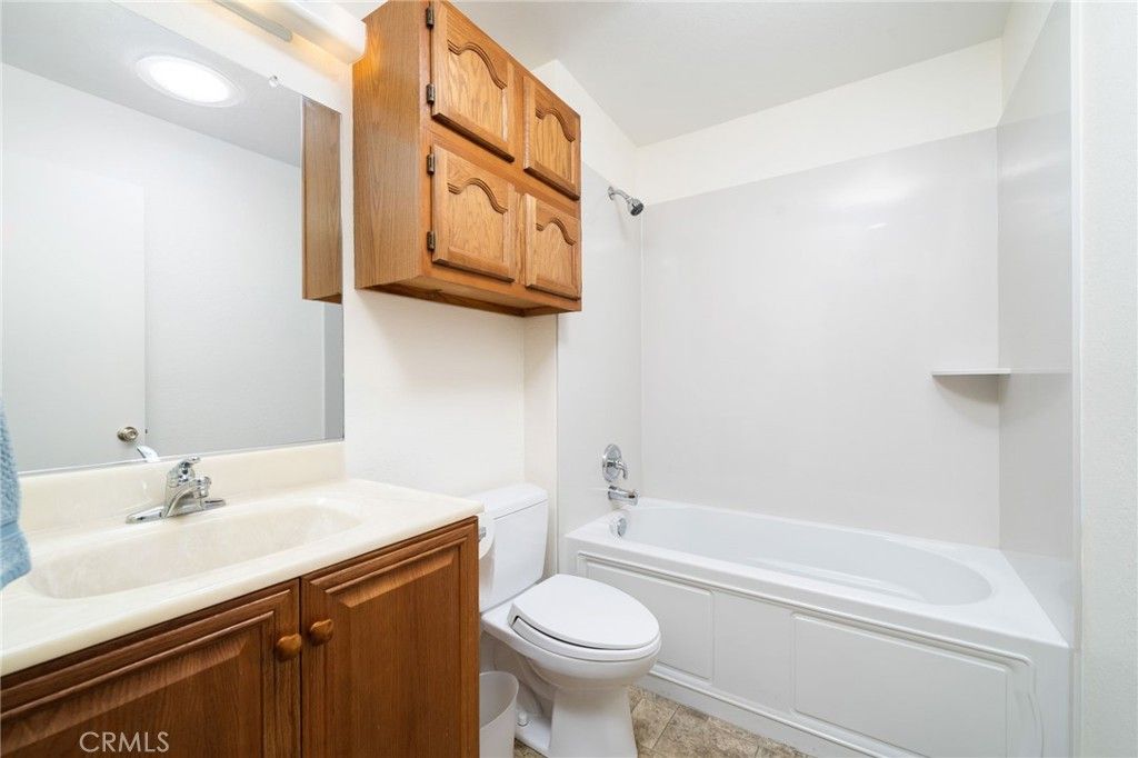 Image 22 of property listing at 2465 Moss Circle, La Verne, CA 91750