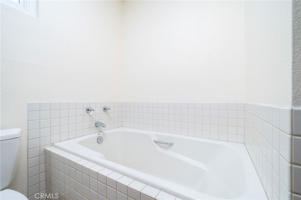 Image 31 of property listing at 2465 Moss Circle, La Verne, CA 91750