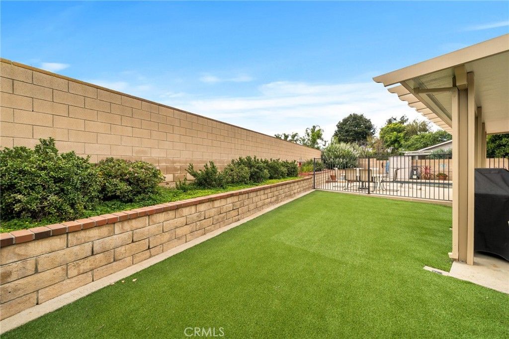 Image 38 of property listing at 2465 Moss Circle, La Verne, CA 91750