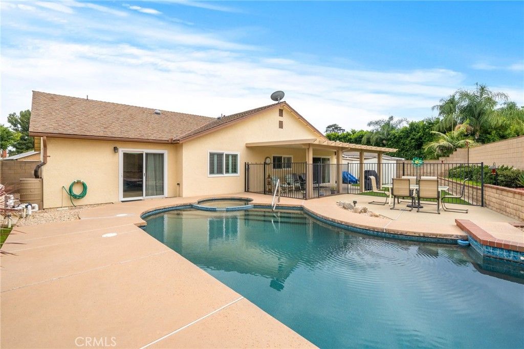 Image 41 of property listing at 2465 Moss Circle, La Verne, CA 91750