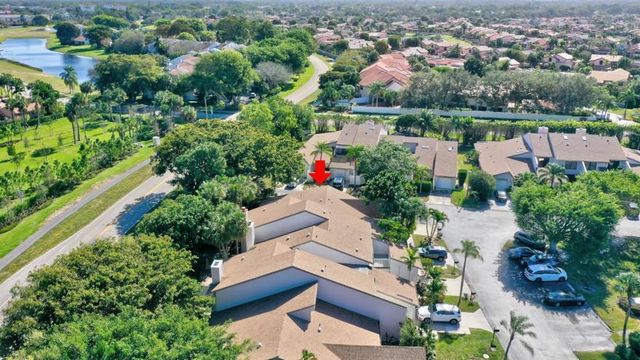 6660 Canary Palm Circle, Boca Raton, FL 33433