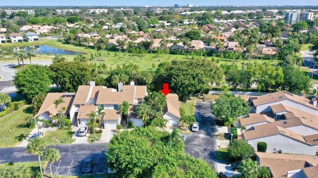 6660 Canary Palm Circle, Boca Raton, FL 33433