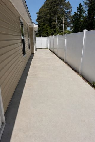 201 Holden Dr., Myrtle Beach, SC 29588