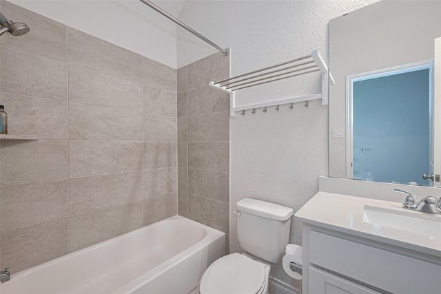 6906 Montclair Colony Trail, Katy, TX 77493