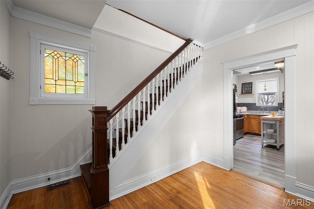 2842 Knox Court, St Louis, MO 63139