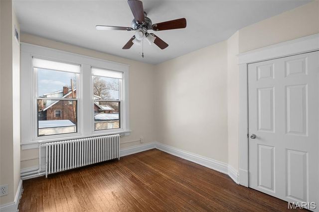 2842 Knox Court, St Louis, MO 63139