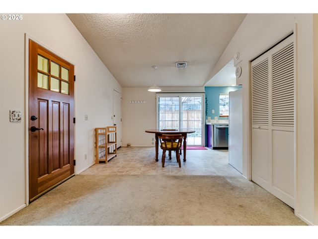 1230 DEBRICK Rd, Eugene, OR 97401