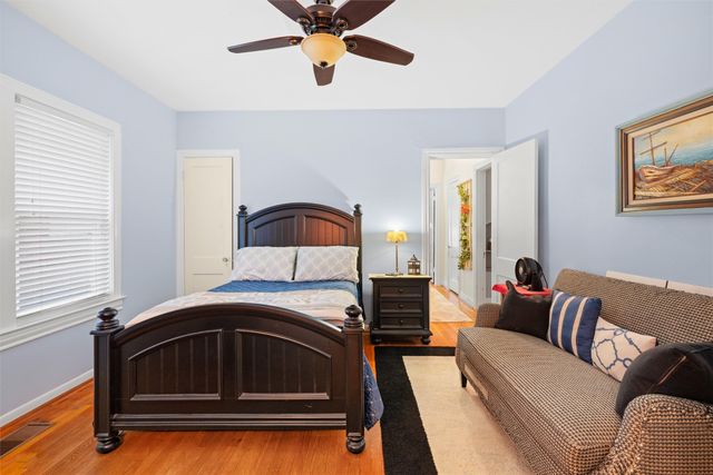 4204- Prescott Avenue, Dallas, TX 75219