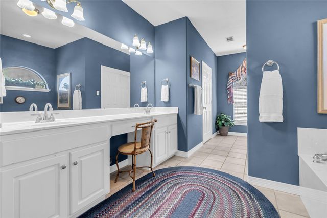 12319 Pebble View Drive, Conroe, TX 77304