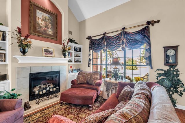 12319 Pebble View Drive, Conroe, TX 77304