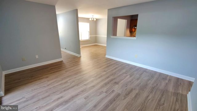 151 STEEPLECHASE CT, Deptford, NJ 08096