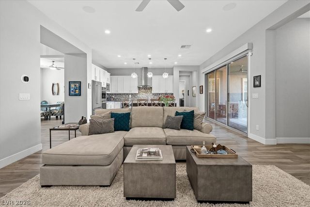 9828 IRON SKY CT Court, Las Vegas, NV 89148