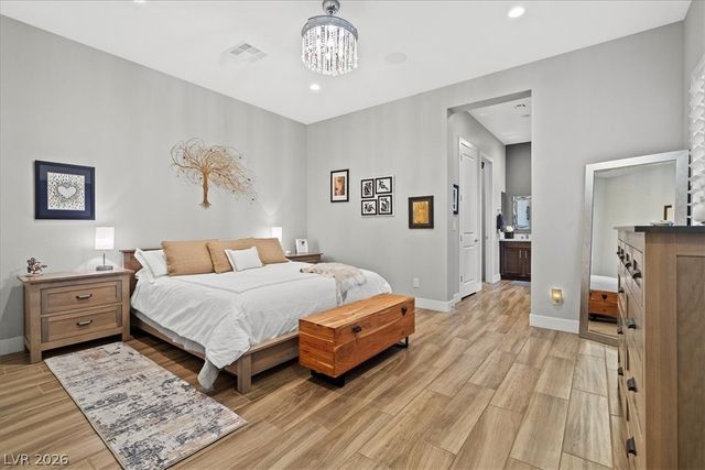 9828 IRON SKY CT Court, Las Vegas, NV 89148