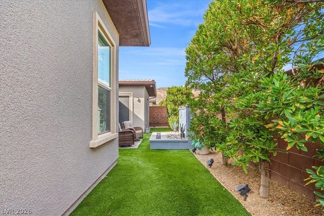 9828 IRON SKY CT Court, Las Vegas, NV 89148