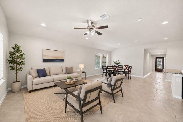 7543 Highland Chase Drive, Richmond, TX 77407