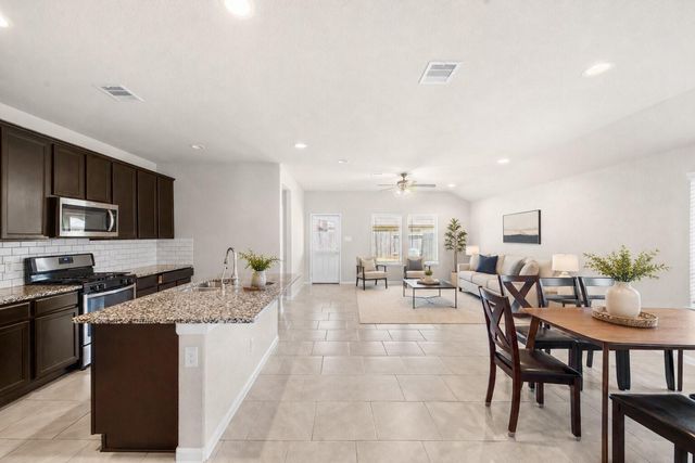 7543 Highland Chase Drive, Richmond, TX 77407