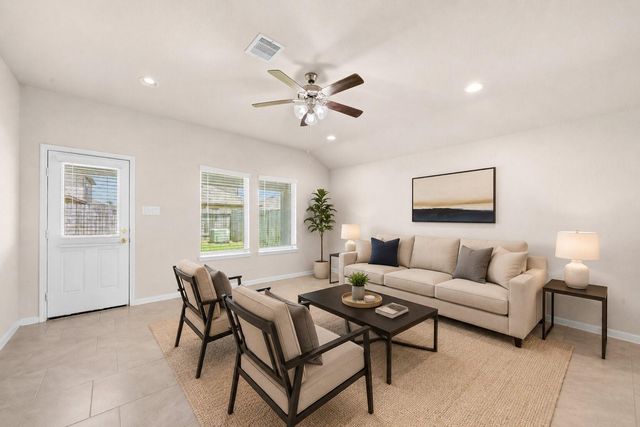 7543 Highland Chase Drive, Richmond, TX 77407