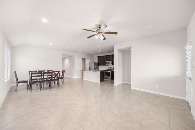 7543 Highland Chase Drive, Richmond, TX 77407