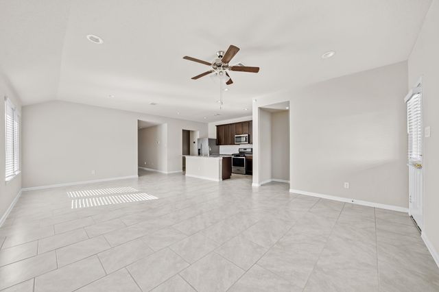 7543 Highland Chase Drive, Richmond, TX 77407