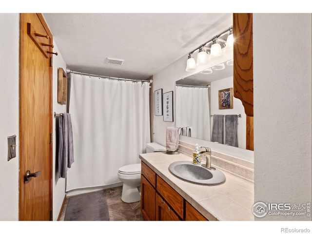 814 Essex Drive, Loveland, CO 80538