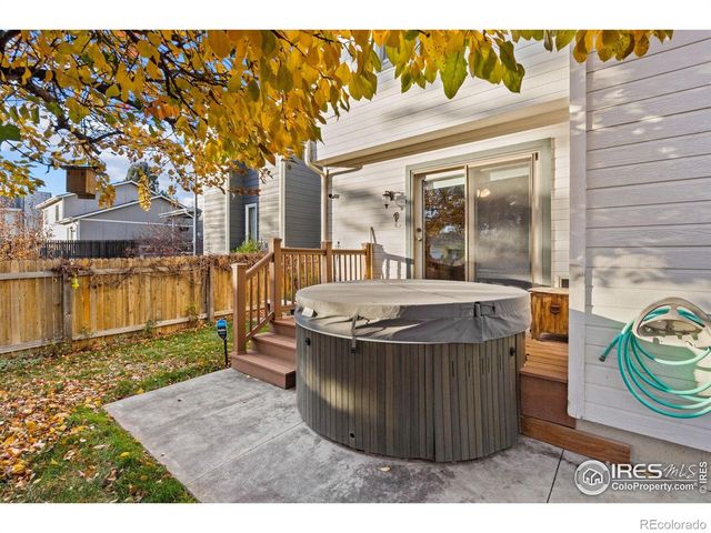 814 Essex Drive, Loveland, CO 80538