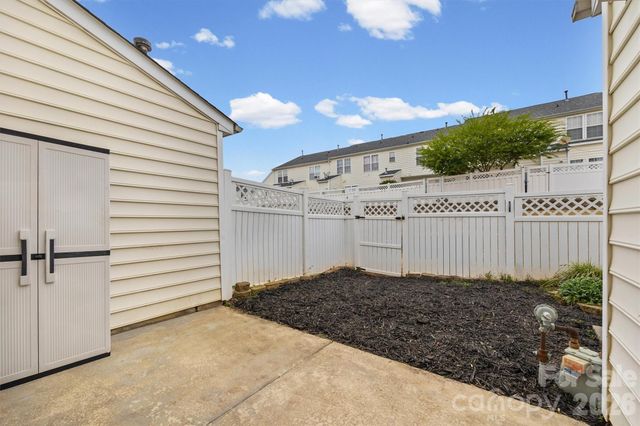 1114 Sienna Sand Way, Fort Mill, SC 29708