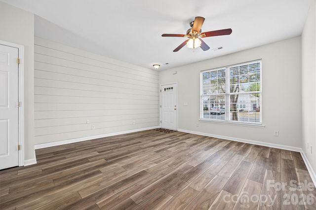 1114 Sienna Sand Way, Fort Mill, SC 29708