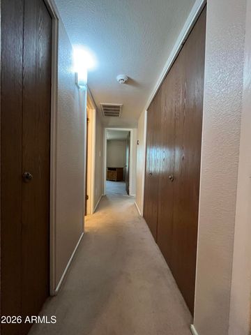 925 E LODGE Drive, Tempe, AZ 85283