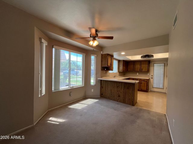 925 E LODGE Drive, Tempe, AZ 85283
