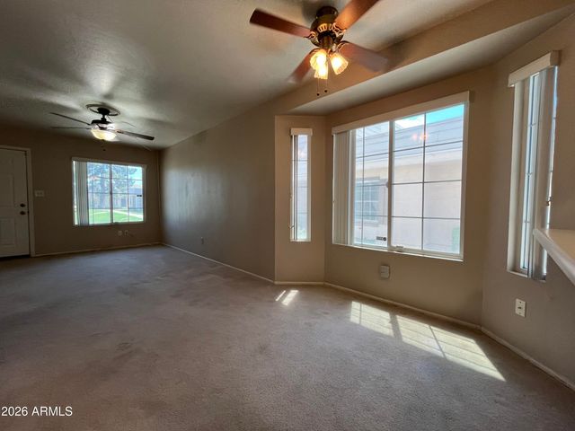 925 E LODGE Drive, Tempe, AZ 85283