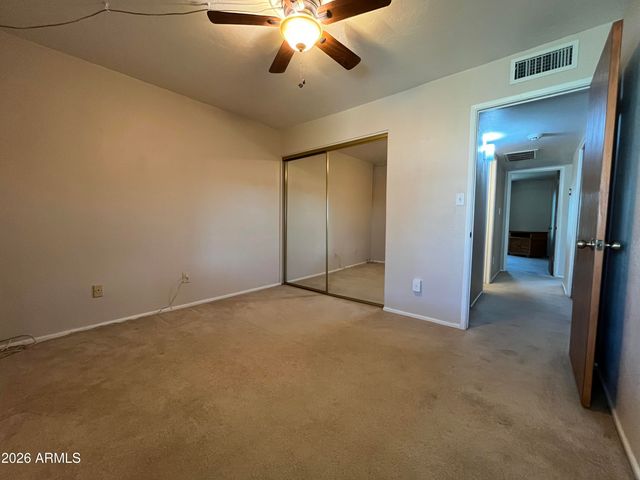 925 E LODGE Drive, Tempe, AZ 85283
