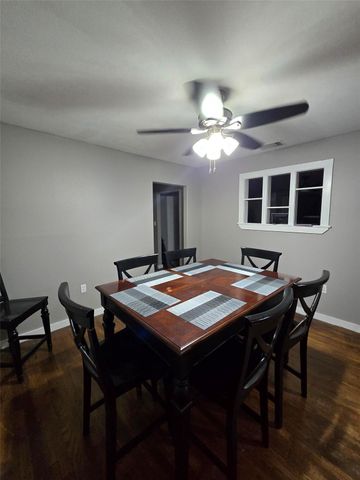 8906 Cele RD, Manor, TX 78653