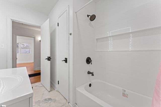 162 Watkins Court, Spartanburg, SC 29301